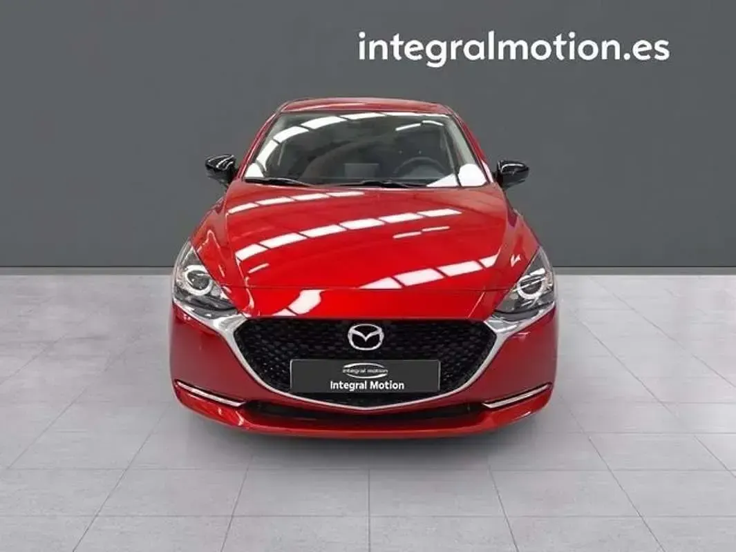 Usado Mazda 2 Homura-Line 90 CV (66 kW) 2023 Rojo Utilitario