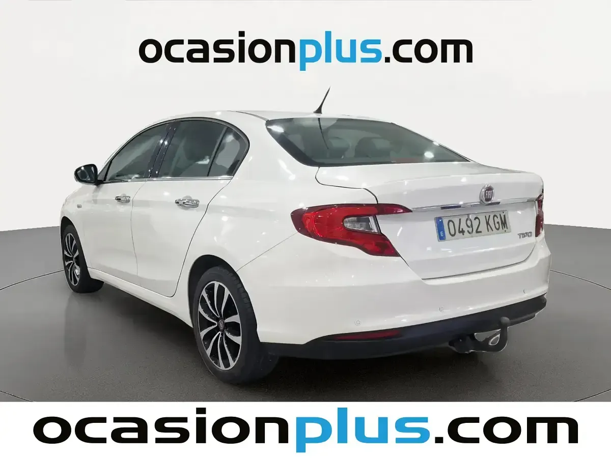 Usado Fiat Tipo Lounge 95 CV (69 kW) 2017 Blanco Berlina
