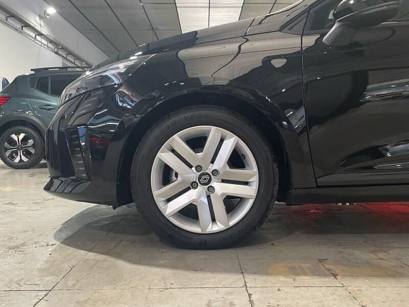 Nuevo Renault Clio V Evolution 100 CV (73 kW) 2025 Negro Berlina