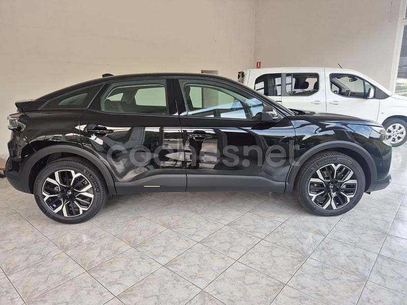 Nuevo Citroën C4 Business Class 145 CV (106 kW) 2025 Negro Berlina