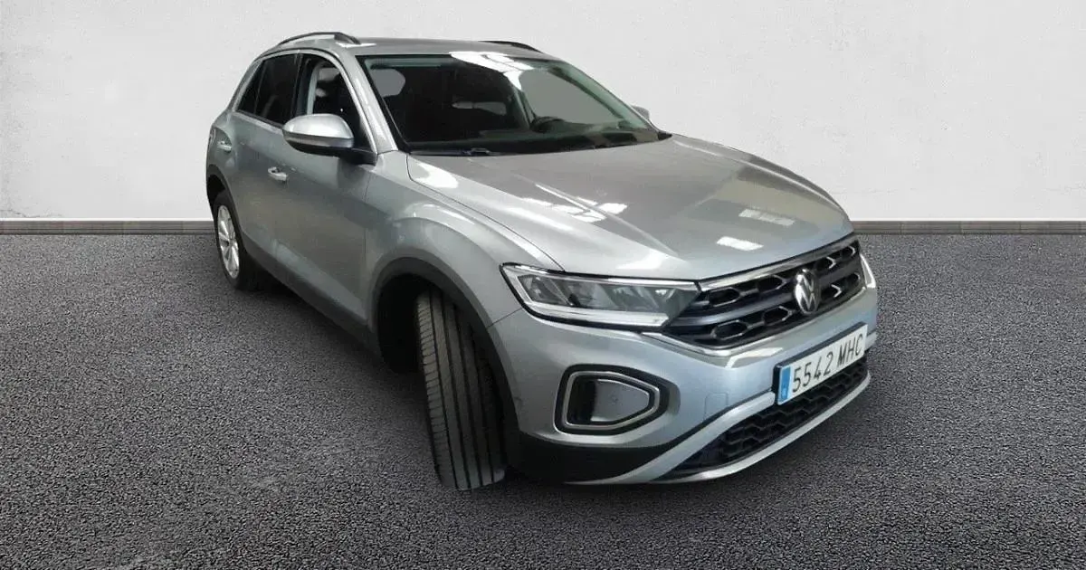 Usado VW T-Roc Life 115 CV (84 kW) 2023 SUV