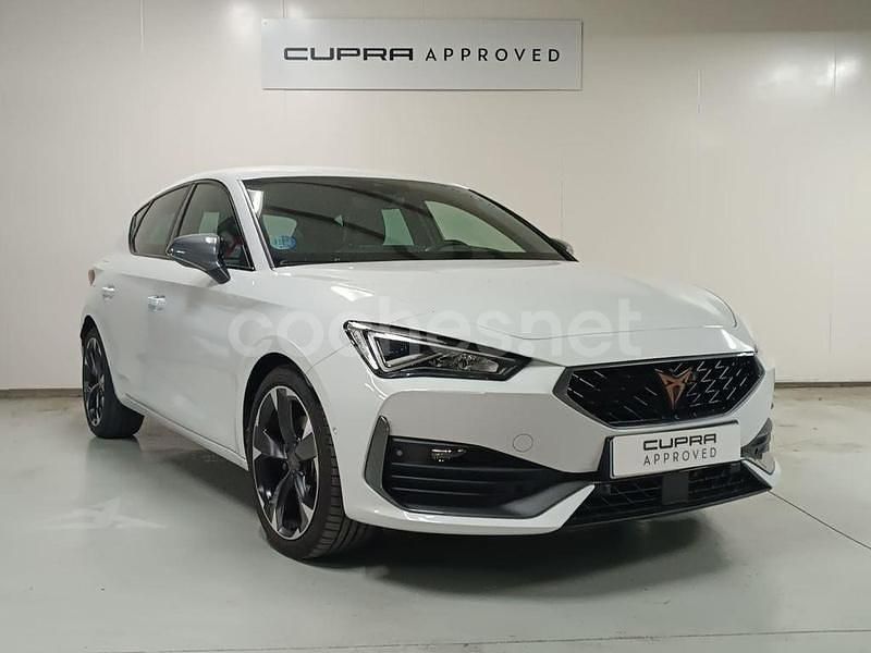 Blanco Usado 2024 Cupra Leon Berlina | 25.850 € (Buen precio) - Imagen 1/4