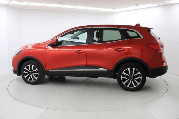 Usado Renault Kadjar Equilibre 116 CV (85 kW) 2022 Rojo SUV