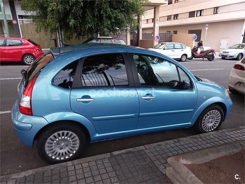 Usado Citroën C3 90 CV (66 kW) 2007 Azul Berlina