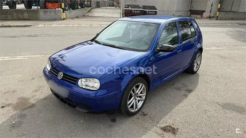 Usado VW Golf IV Highline 130 CV (95 kW) 2003 Azul Berlina