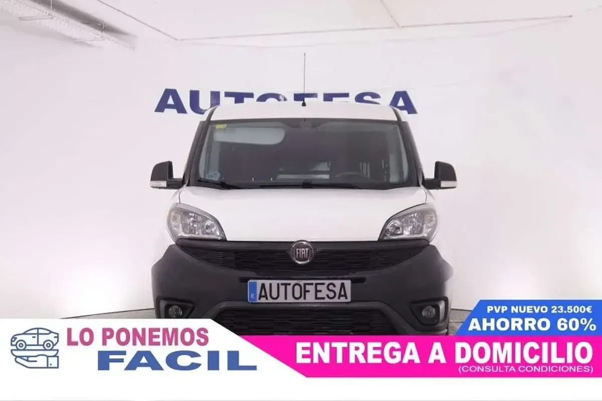 Usado Fiat Doblò 95 CV (69 kW) 2019 Blanco Monovolumen