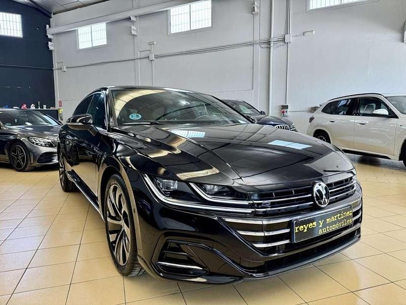 Usado VW Arteon R-line 150 HP (110 kW) 2022 Preto Carrinha