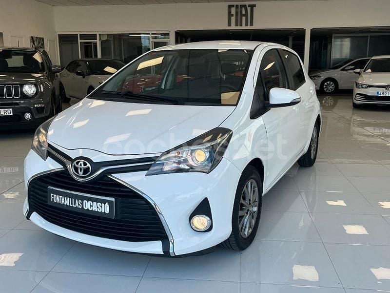Blanco Usado 2017 Toyota Yaris Active Berlina | 11.450 € (Precio justo) - Imagen 1/4