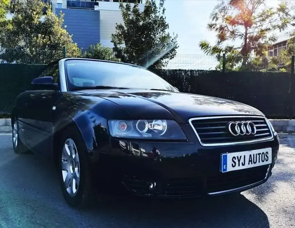 Usado Audi A4 Cabriolet 163 CV (119 kW) 2003 Negro Descapotable