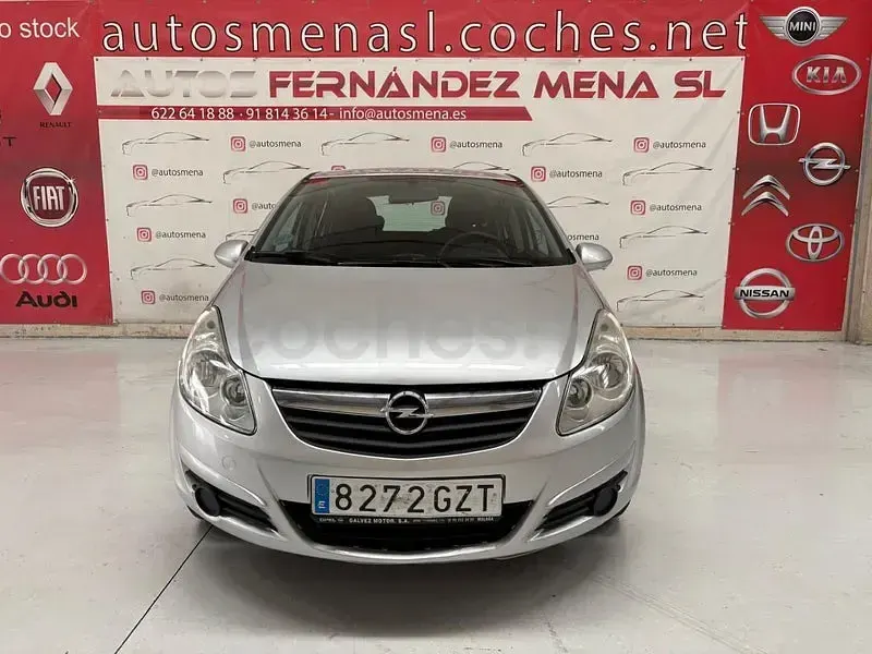 Usado Opel Corsa Essentia 85 CV (62 kW) 2010 Gris / plata Utilitario