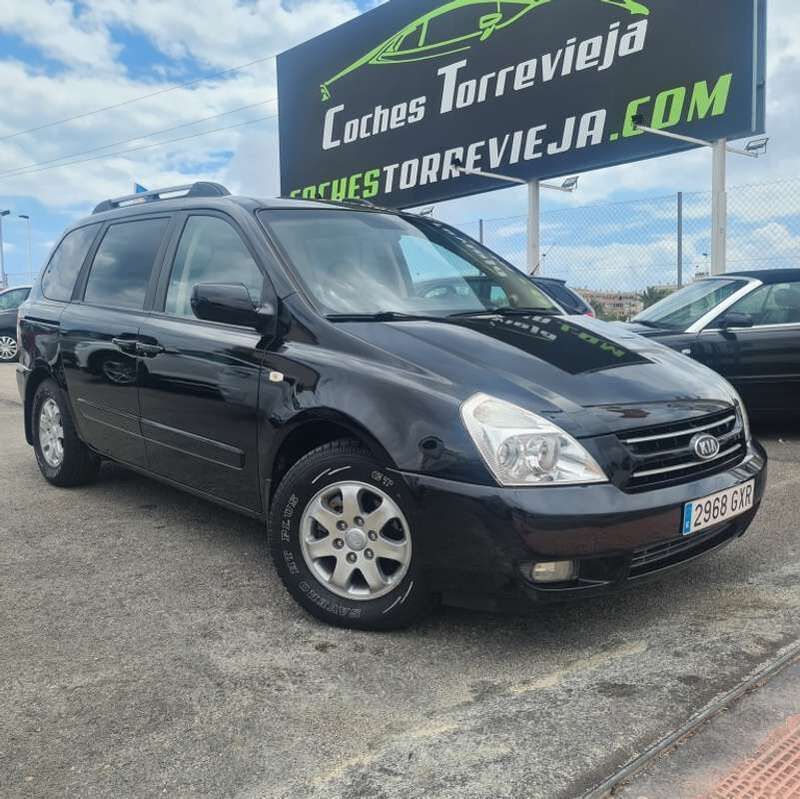 Negro Usado 2010 Kia Carnival EX Monovolumen | 11.900 € (Caro) - Imagen 1/4