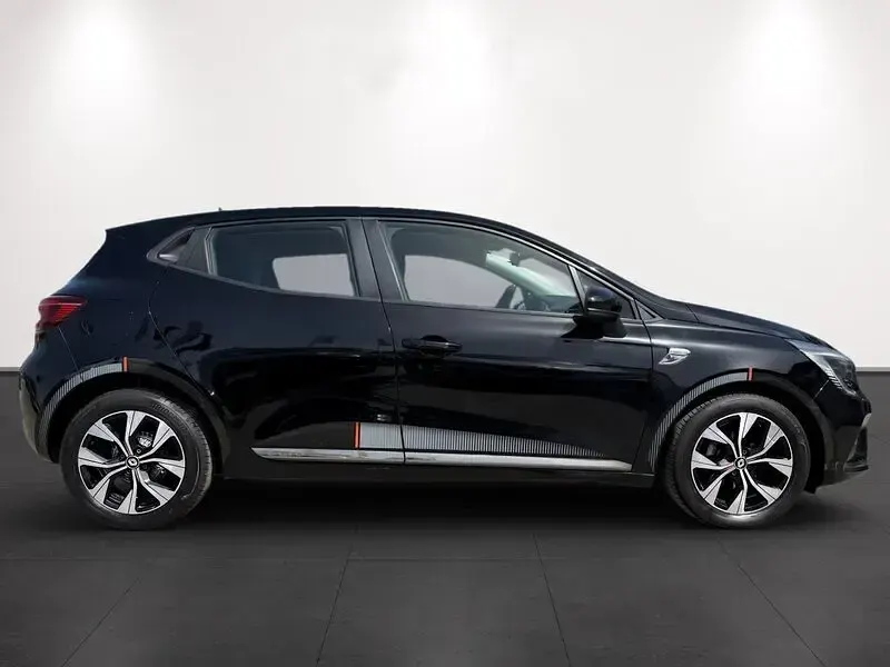 Usado Renault Clio V LIMITED 91 CV (66 kW) 2022 Negro Berlina