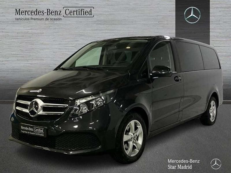 Usado Mercedes V220 163 CV (119 kW) 2023 Gris Monovolumen