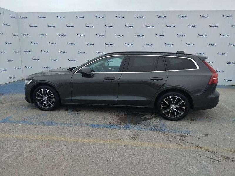 Usado Volvo V60 Momentum 197 CV (144 kW) 2021 Gris Familiar