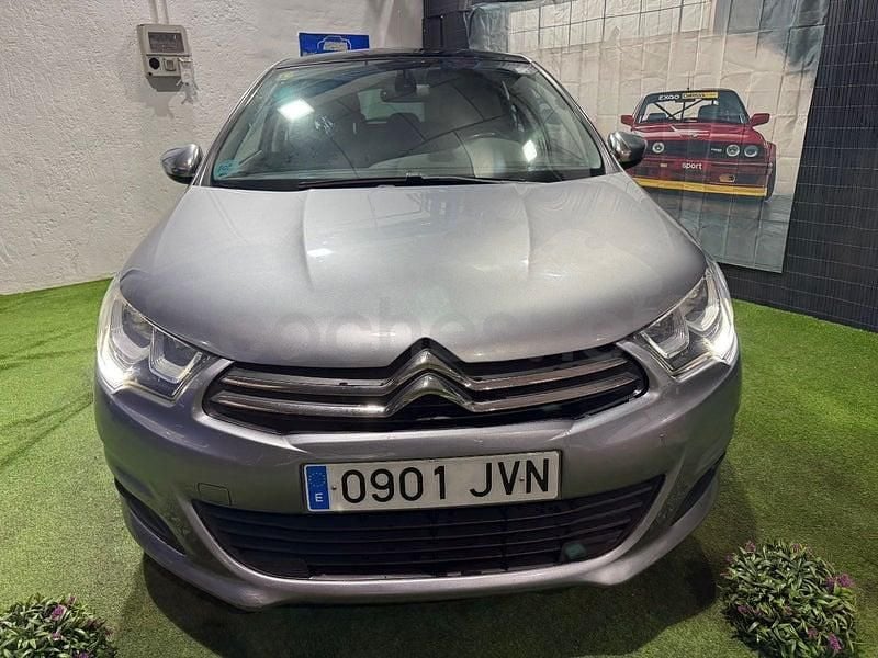 Usado Citroën C4 Feel 130 CV (95 kW) 2016 Gris / plata Berlina