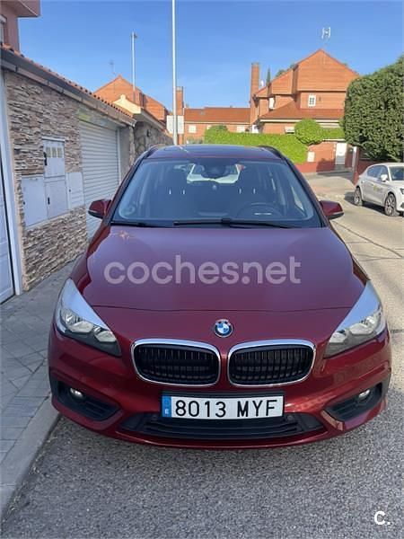 Usado BMW 216 116 CV (85 kW) 2018 Granate Familiar
