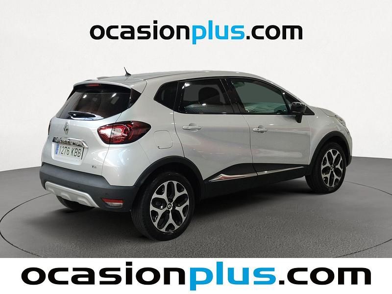 Usado Renault Captur Zen 120 CV (88 kW) 2017 Gris SUV