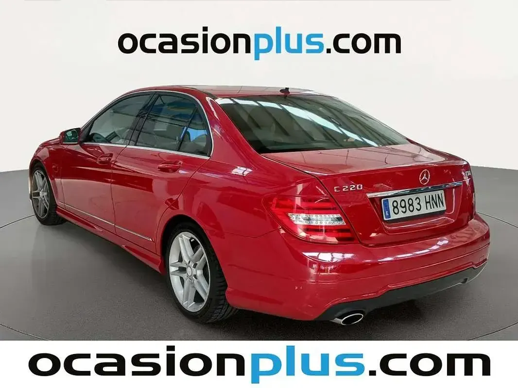 Usado Mercedes C220 Avantgarde 170 CV (125 kW) 2013 Rojo Berlina