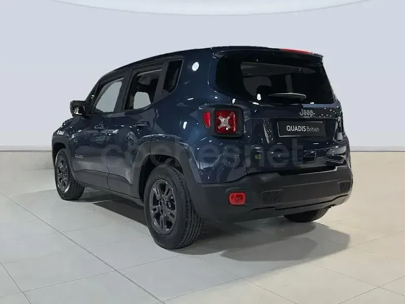 Usado Jeep Renegade Longitude 130 CV (95 kW) 2022 Gris / plata SUV