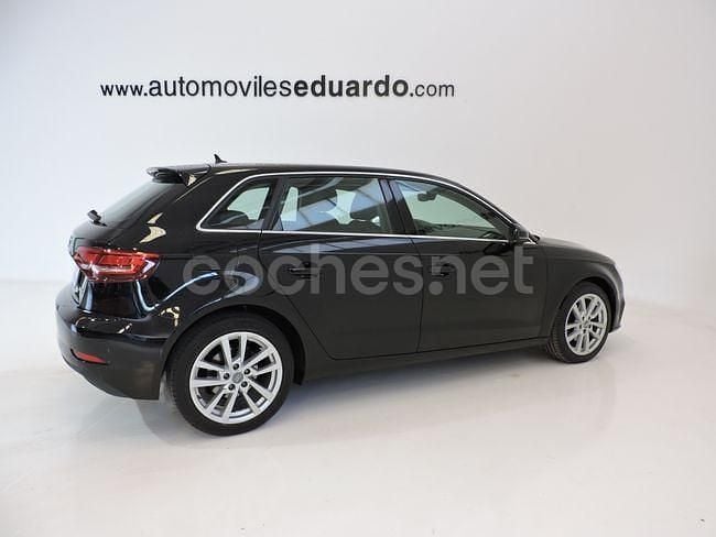 Usado Audi A3 Business 116 CV (85 kW) 2020 Negro Berlina
