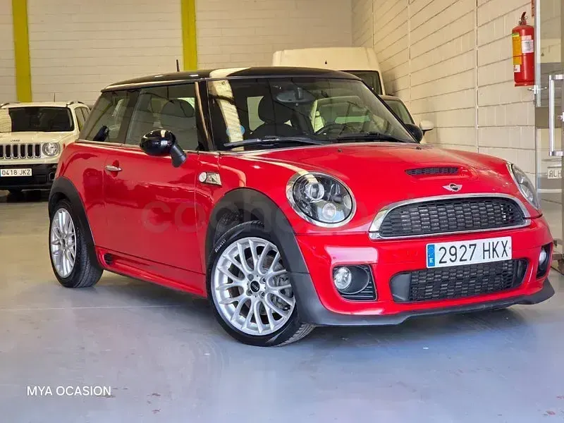 Usado Mini John Cooper Works 211 CV (155 kW) 2012 Rojo Utilitario