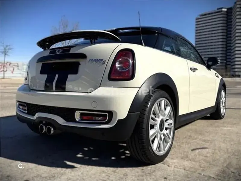 Usado Mini Cooper S Coupé 184 CV (135 kW) 2012 Blanco Coupe