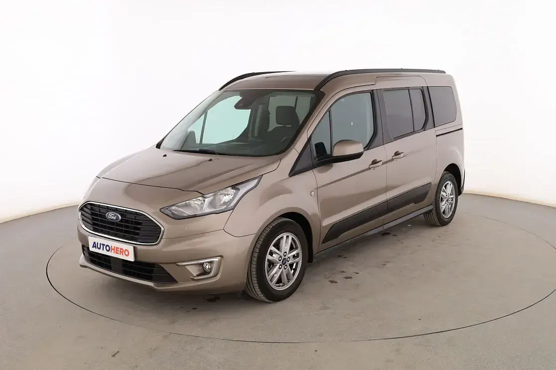 Usado Ford Grand Tourneo Connect Titanium 120 CV (88 kW) 2019 Monovolumen