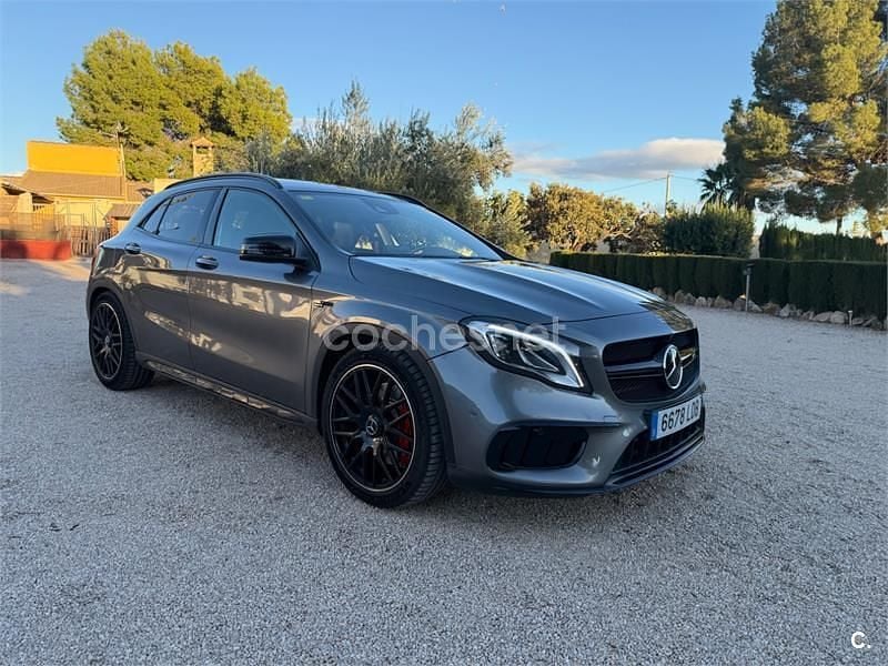 Usado Mercedes GLA45 AMG 381 CV (280 kW) 2017 Gris / plata SUV