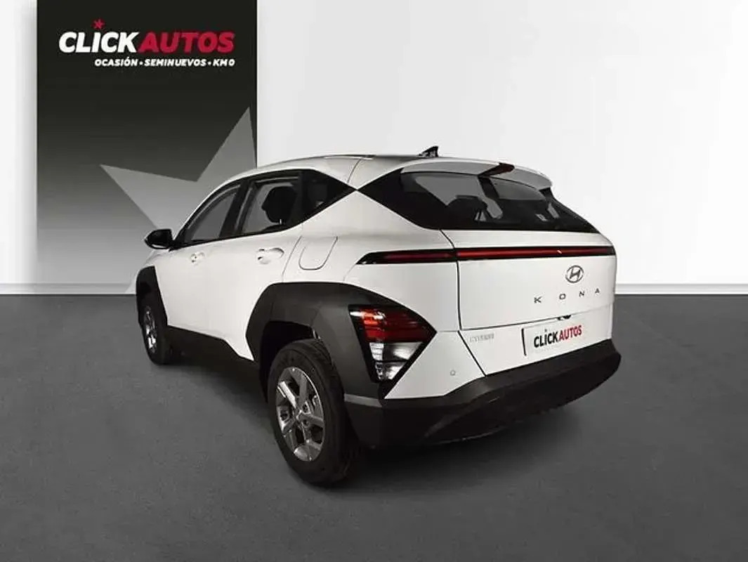 Usado Hyundai Kona 121 CV (88 kW) 2024 Blanco SUV