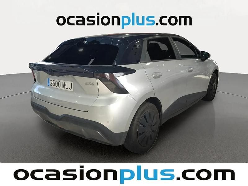 Usado MG MG5 EV 125 kW (170 HP) 2023 Cinzento Carrinha