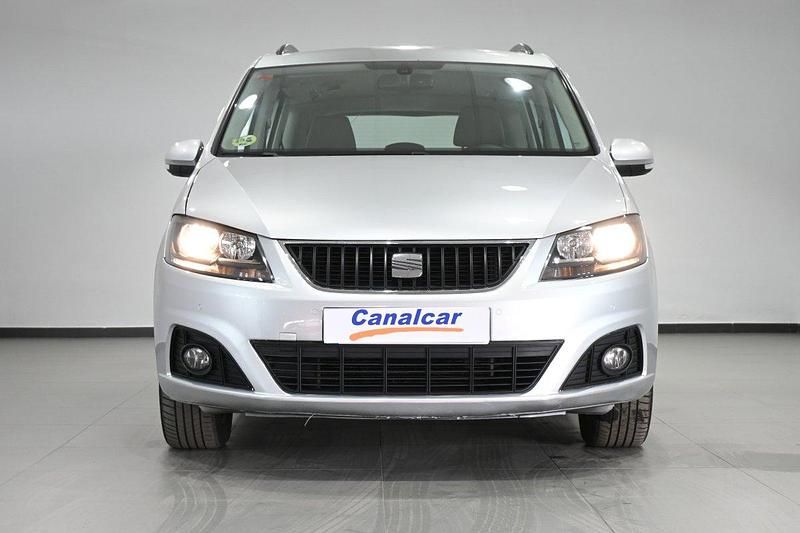 Usado Seat Alhambra Ecomotive 140 CV (102 kW) 2013 Plata Monovolumen