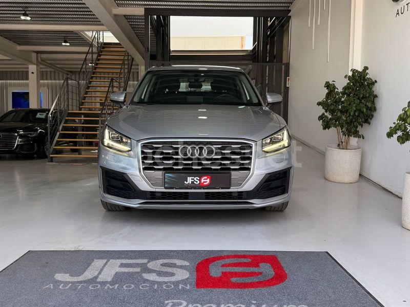 Usado Audi Q2 Sport 116 CV (85 kW) 2020 Gris / plata SUV