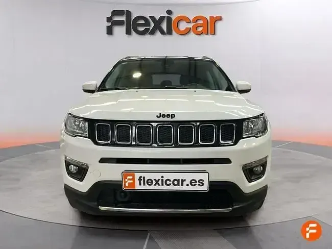 Usado Jeep Compass Longitude 140 CV (102 kW) 2018 Blanco SUV