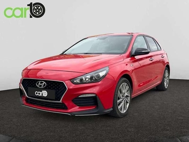 Usado Hyundai i30 N Line 120 CV (88 kW) 2019 Rojo Utilitario