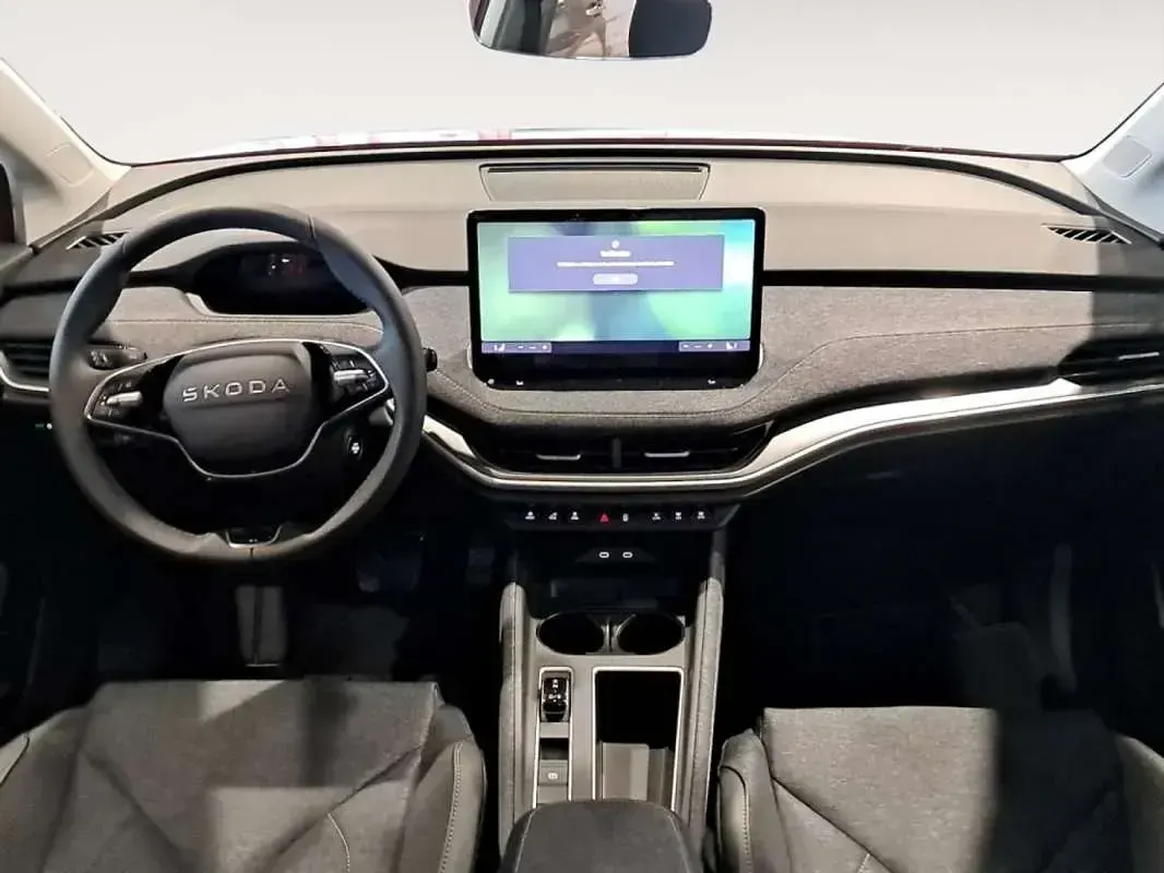 Usado Skoda Elroq 125 kW (170 CV) 2025 Rojo SUV