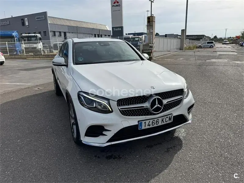 Usado Mercedes GLC250 204 CV (150 kW) 2017 Blanco Coupe