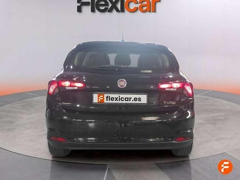 Usado Fiat Tipo Business 95 CV (69 kW) 2020 Negro Utilitario