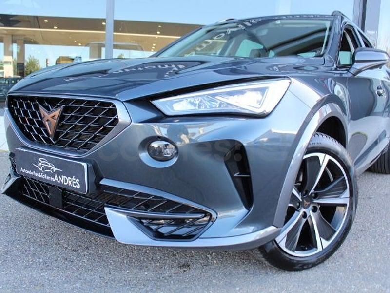 Usado Cupra Formentor 150 CV (110 kW) 2024 Gris / plata SUV