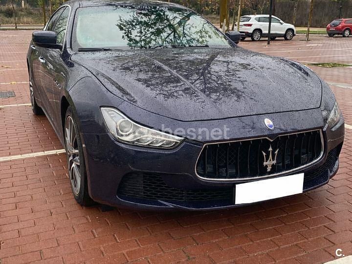 Usado Maserati Ghibli 275 CV (202 kW) 2015 Azul Berlina