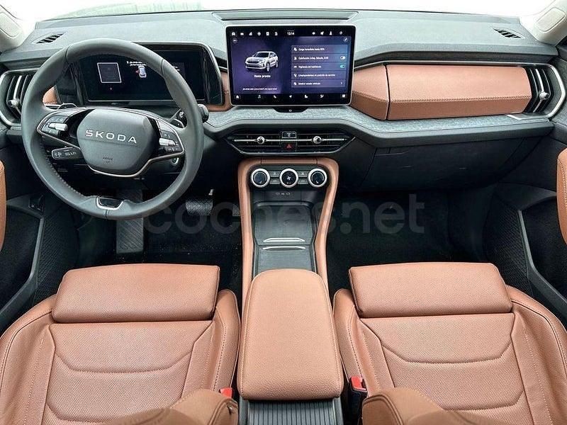 Usado Skoda Kodiaq 204 CV (150 kW) 2025 Gris SUV