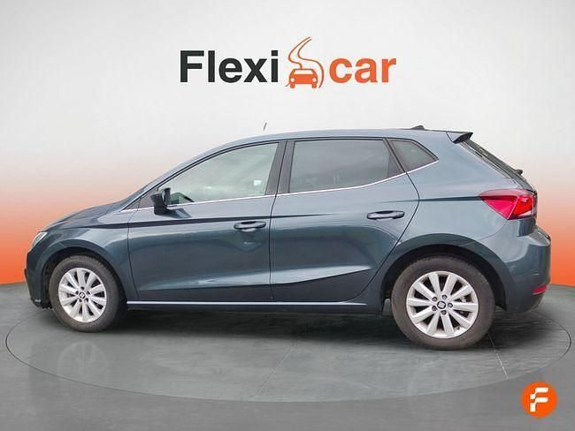 Usado Seat Ibiza Reference 110 CV (80 kW) 2021 Gris Berlina