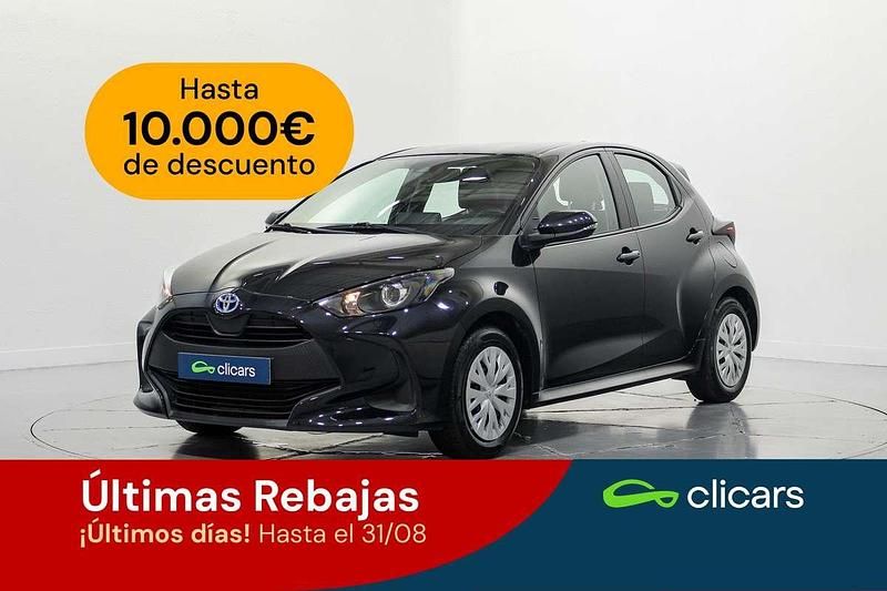 Negro Usado 2023 Toyota Yaris Hybrid Active Utilitario | 16.690 € (Super precio) - Imagen 1/4