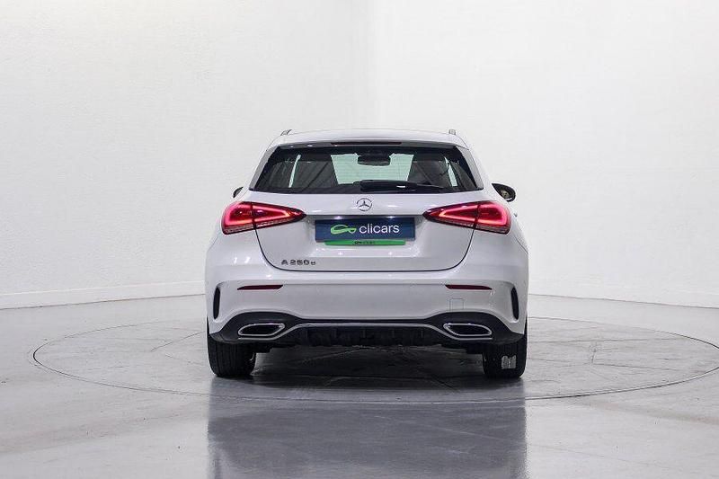 Usado Mercedes A250 218 CV (160 kW) 2022 Blanco Berlina