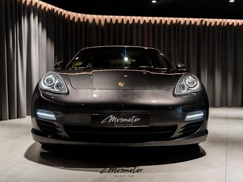 Usado Porsche Panamera 250 CV (183 kW) 2011 Beige Berlina