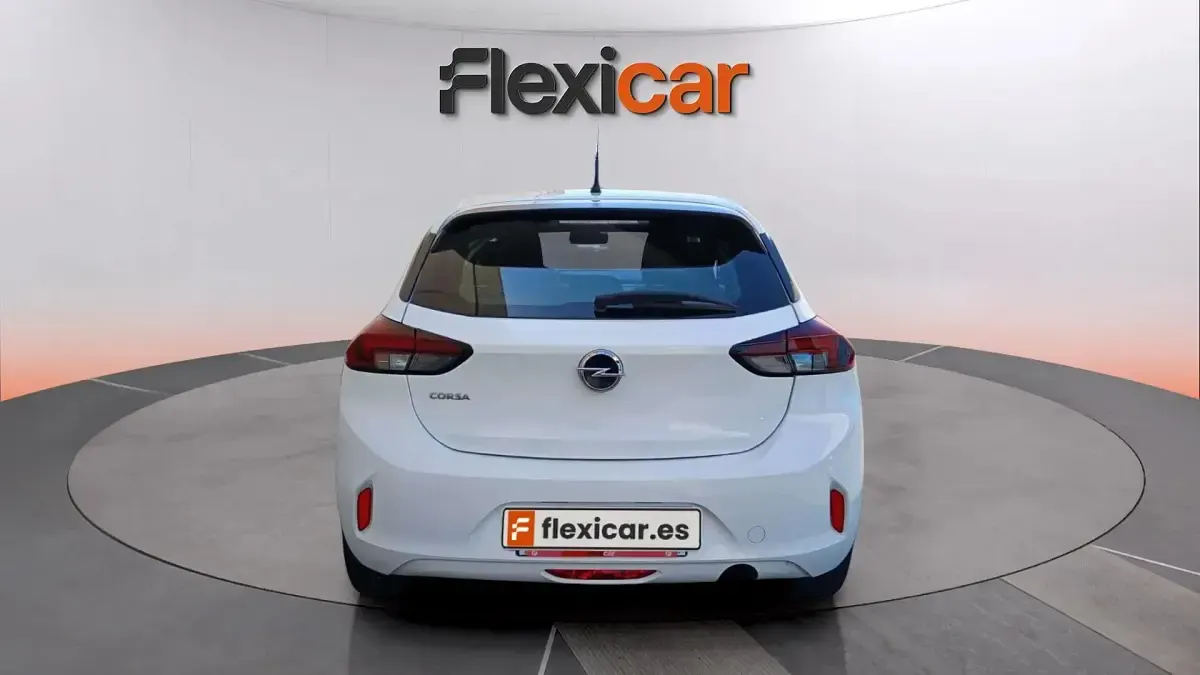 Usado Opel Corsa Edition 102 CV (75 kW) 2022 Blanco Utilitario