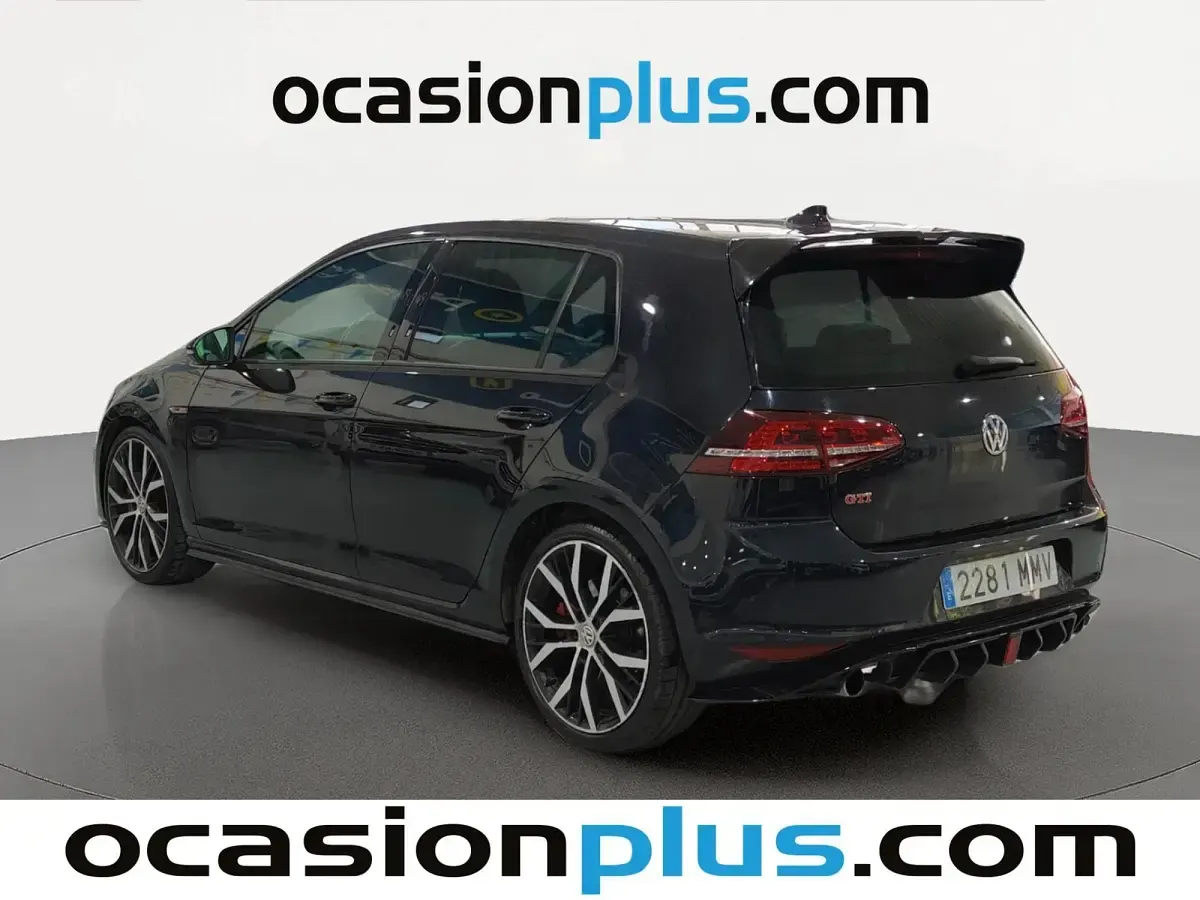 Usado VW Golf VII GTI 230 CV (169 kW) 2013 Negro Utilitario