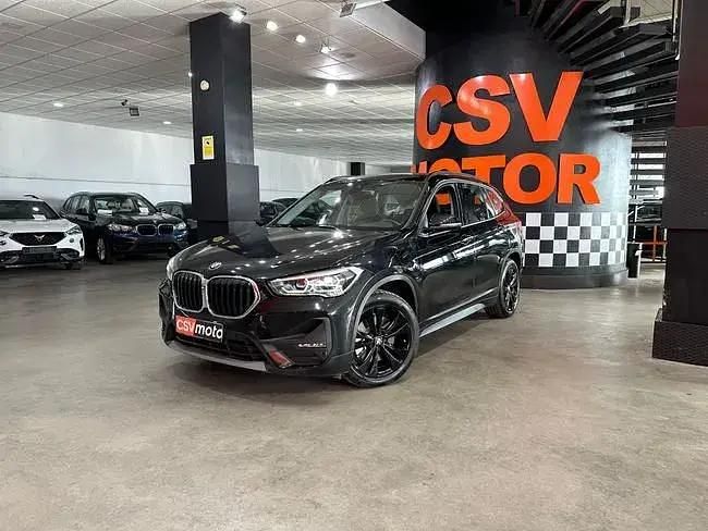 Usado BMW X1 Advantage 223 HP (164 kW) 2021 Preto SUV