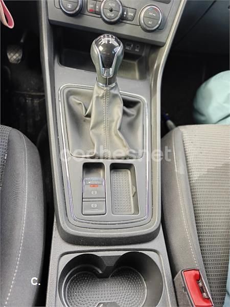 Usado Seat Leon ST Style 115 CV (84 kW) 2019 Azul Familiar