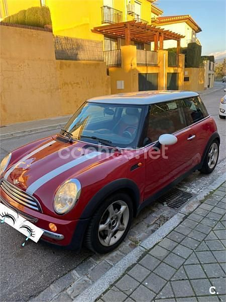 Usado Mini Cooper 115 CV (84 kW) 2004 Rojo Utilitario