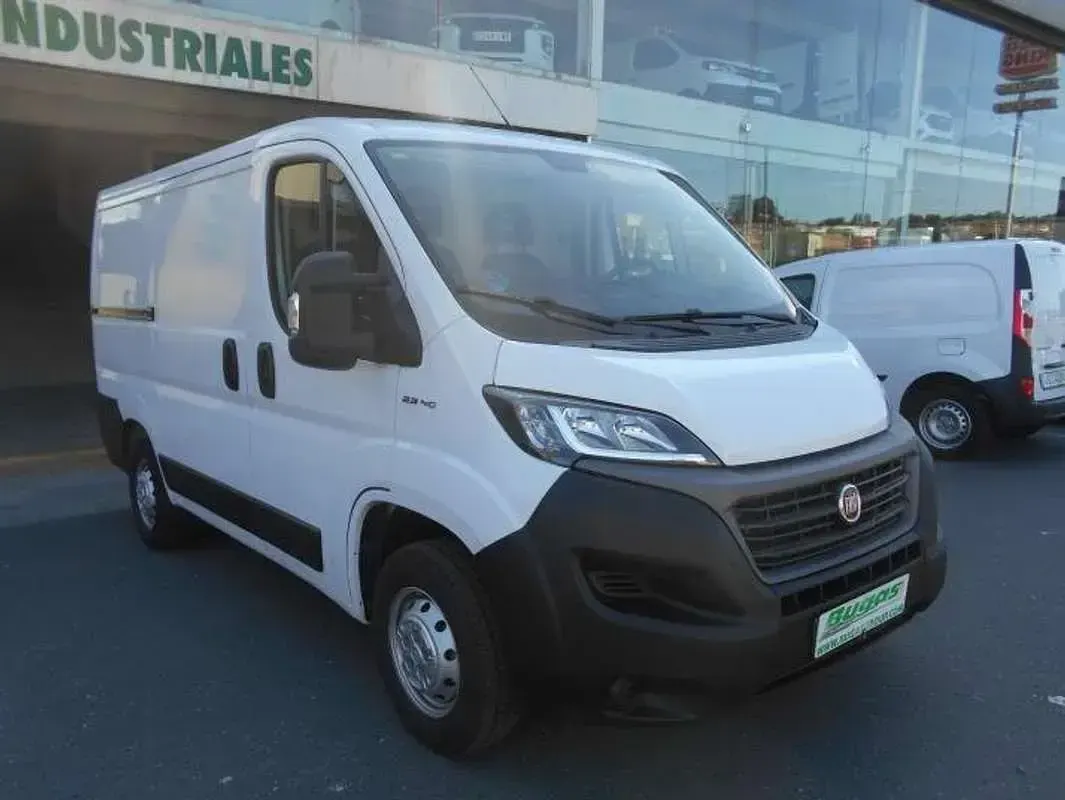 Usado Fiat Ducato 140 CV (102 kW) 2020 Blanco Van
